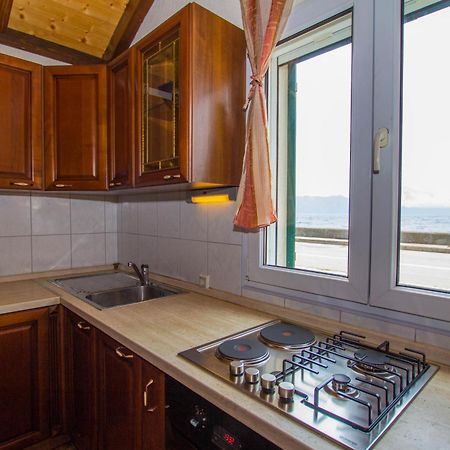 Apartments Bartul Сучурай Экстерьер фото