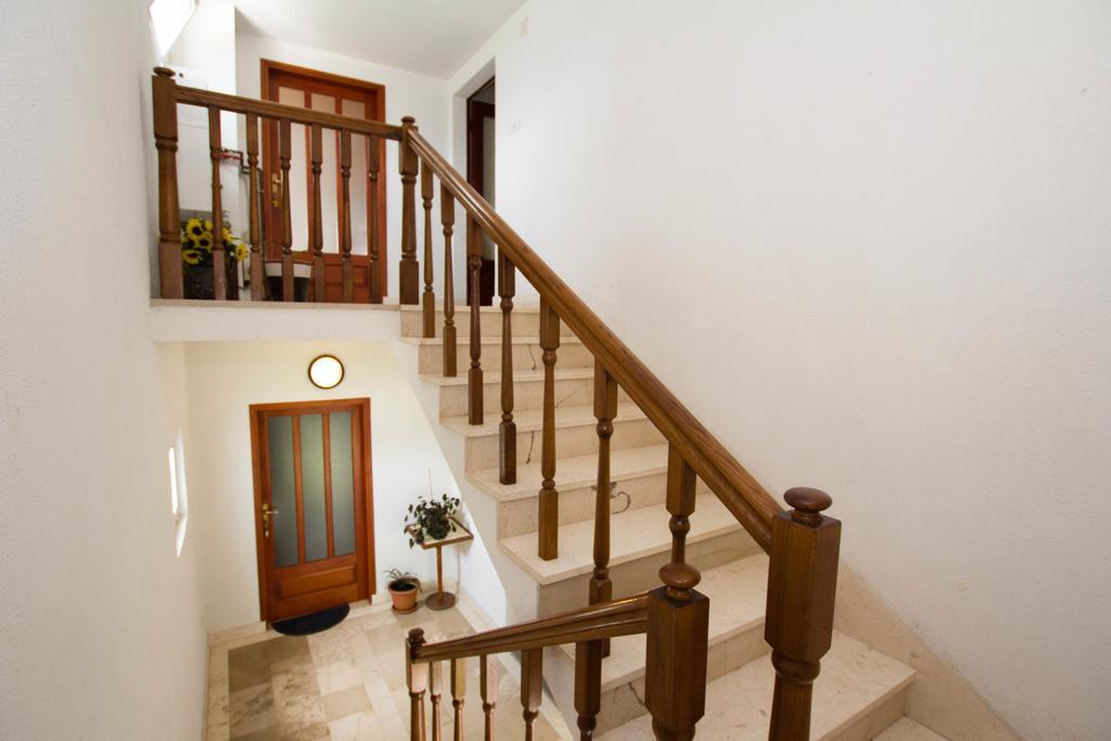 Apartments Bartul Сучурай Экстерьер фото